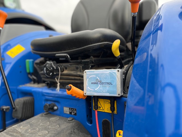 AgroXcontrol Tractor